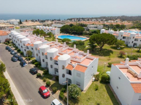 Recently Renovated Apartments with Pool and Wi-Fi
